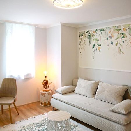 شقة Mi Casa Plantas Mosonmagyaróvár المظهر الخارجي الصورة